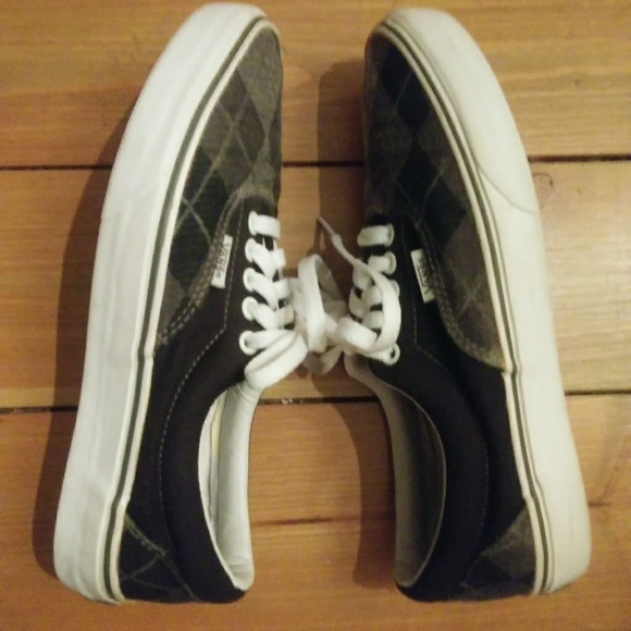 Vans | SOLD🎉Checkered Shoe Sneakers Black White - Picture 4 of 8